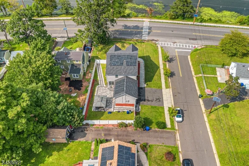 586 Dial Ave Piscataway, NJ 08854