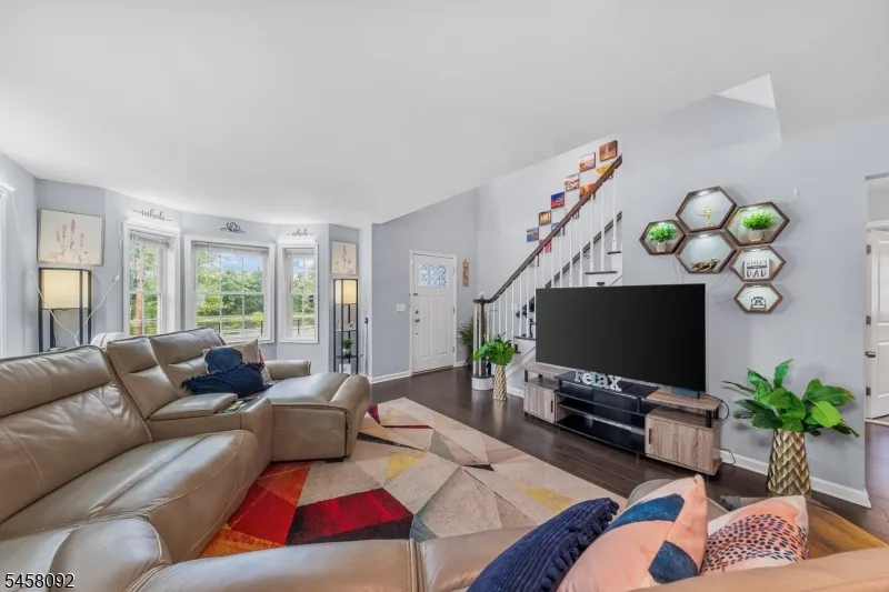 586 Dial Ave Piscataway, NJ 08854