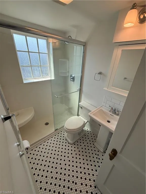 237 Sunset Drive #3 Winston-Salem, NC 27101