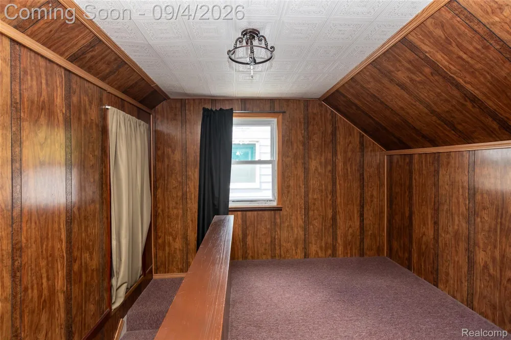 2267 Rose Avenue Lincoln Park City, MI 48146