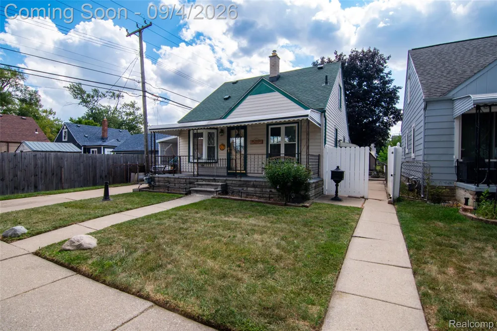 2267 Rose Avenue Lincoln Park City, MI 48146