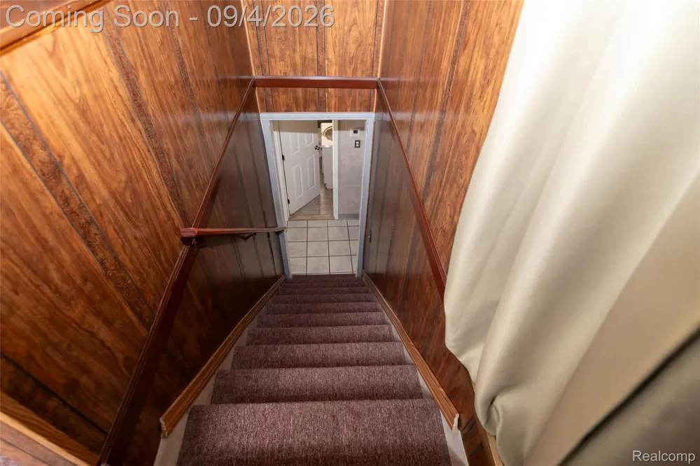 2267 Rose Avenue Lincoln Park City, MI 48146