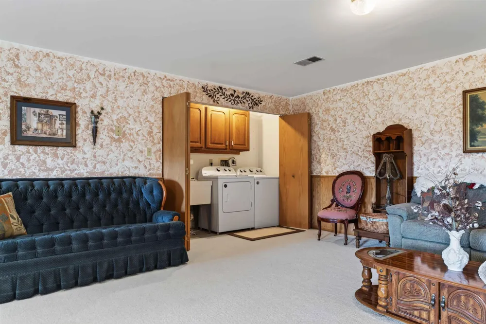 5493 S Bates Road Acme Township, MI 49690
