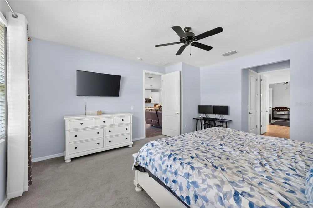 1446 SAVOY LANE Sanford, FL 32771