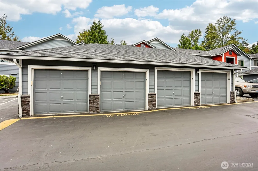 2201 192nd Street SE #R205 Bothell, WA 98012