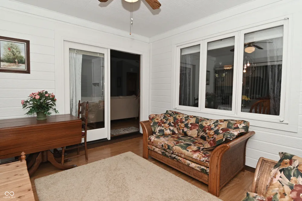 8336 Chapel Pines Drive Indianapolis, IN 46234