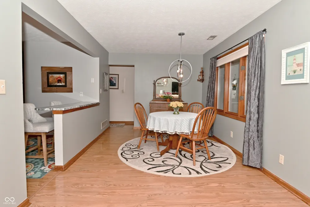 8336 Chapel Pines Drive Indianapolis, IN 46234