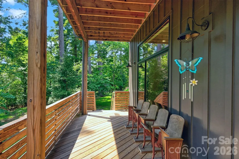 40 Malvern Walk Asheville, NC 28806