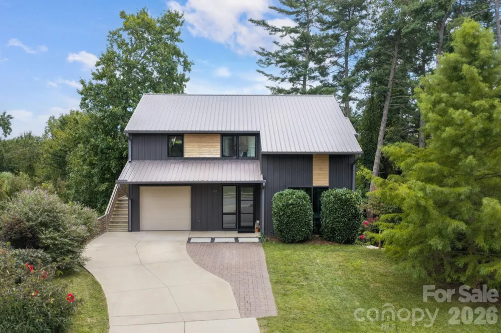 40 Malvern Walk Asheville, NC 28806