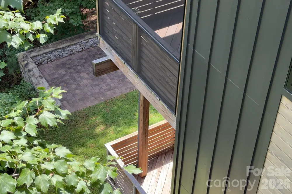 40 Malvern Walk Asheville, NC 28806