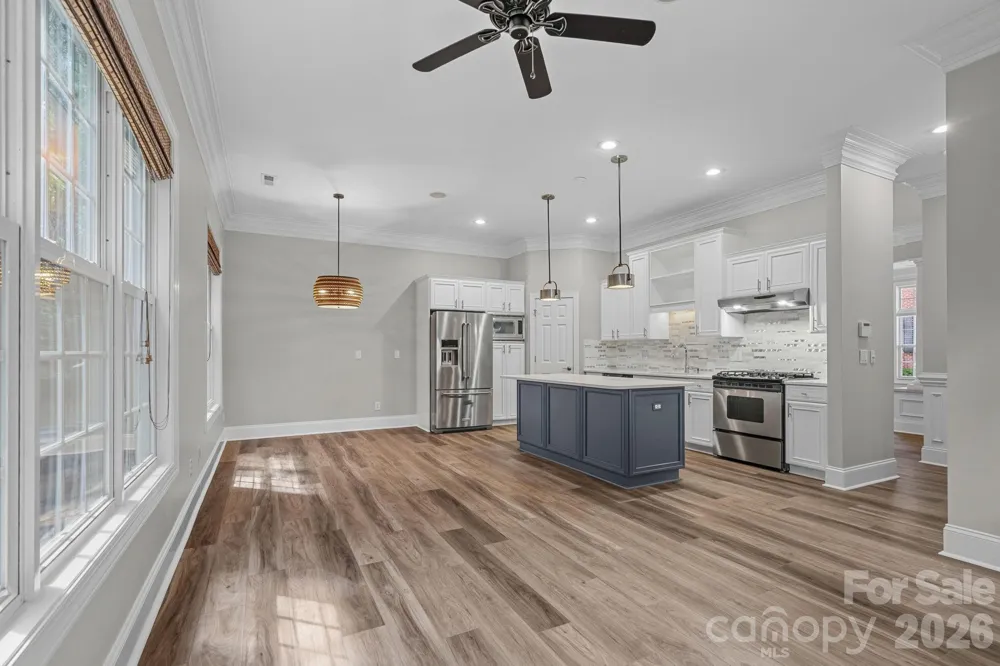 6415 Wakehurst Road Charlotte, NC 28226