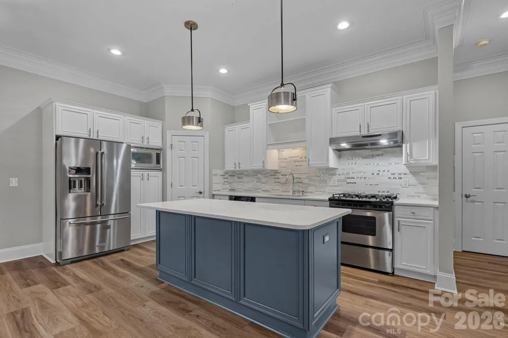 6415 Wakehurst Road Charlotte, NC 28226