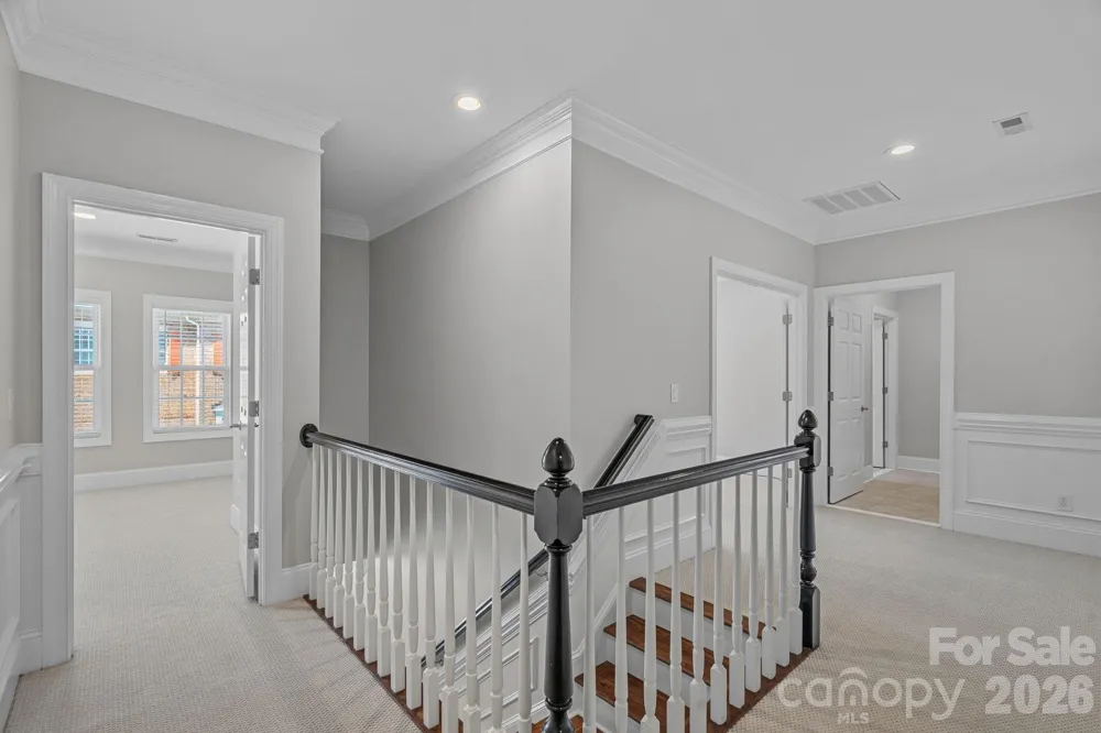 6415 Wakehurst Road Charlotte, NC 28226