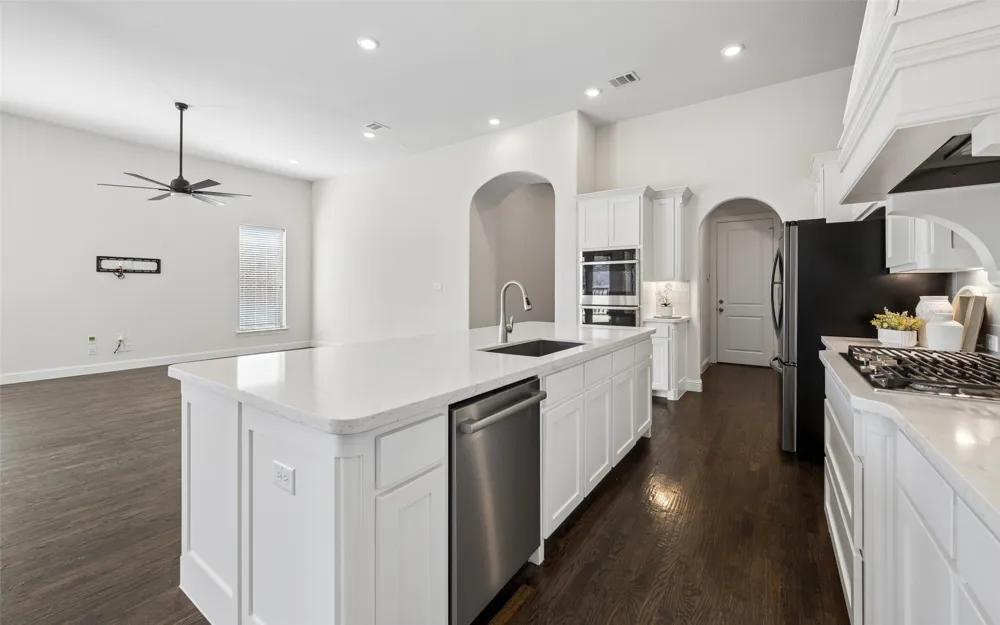 2849 Braemar The Colony, TX 75056