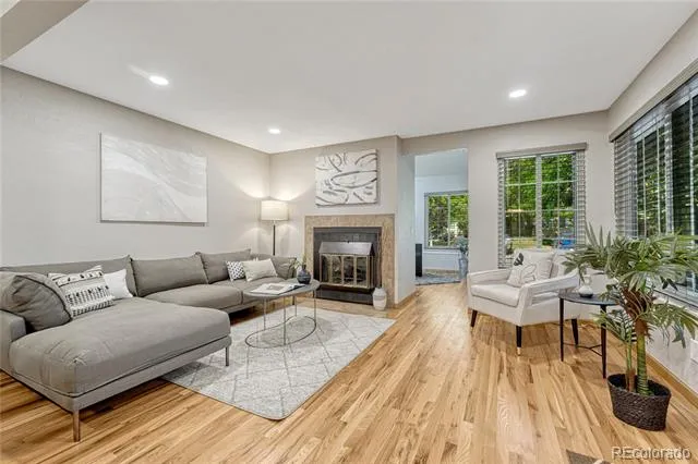 4872 E Kentucky Avenue #D Denver, CO 80246