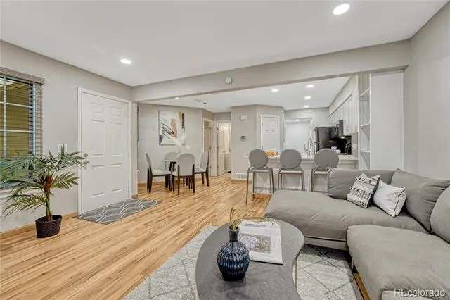 4872 E Kentucky Avenue #D Denver, CO 80246