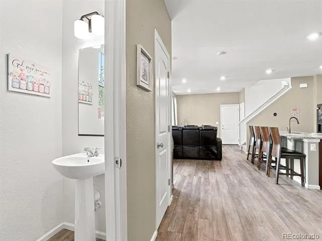 21331 E 60th Avenue Aurora, CO 80019