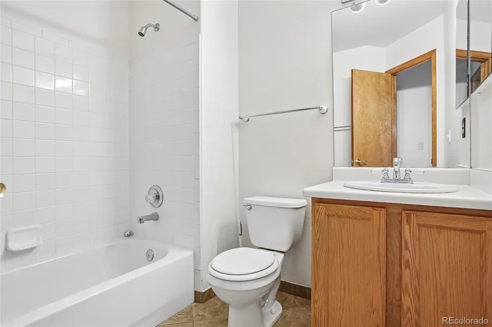 5241 S Jericho Street Aurora, CO 80015