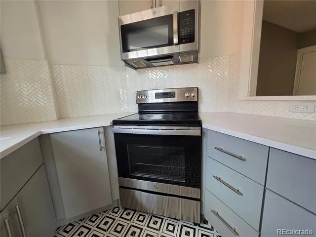 215 E 11th Avenue #D8 Denver, CO 80203