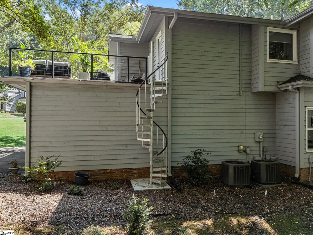 24 Old House Lane Spartanburg, SC 29302