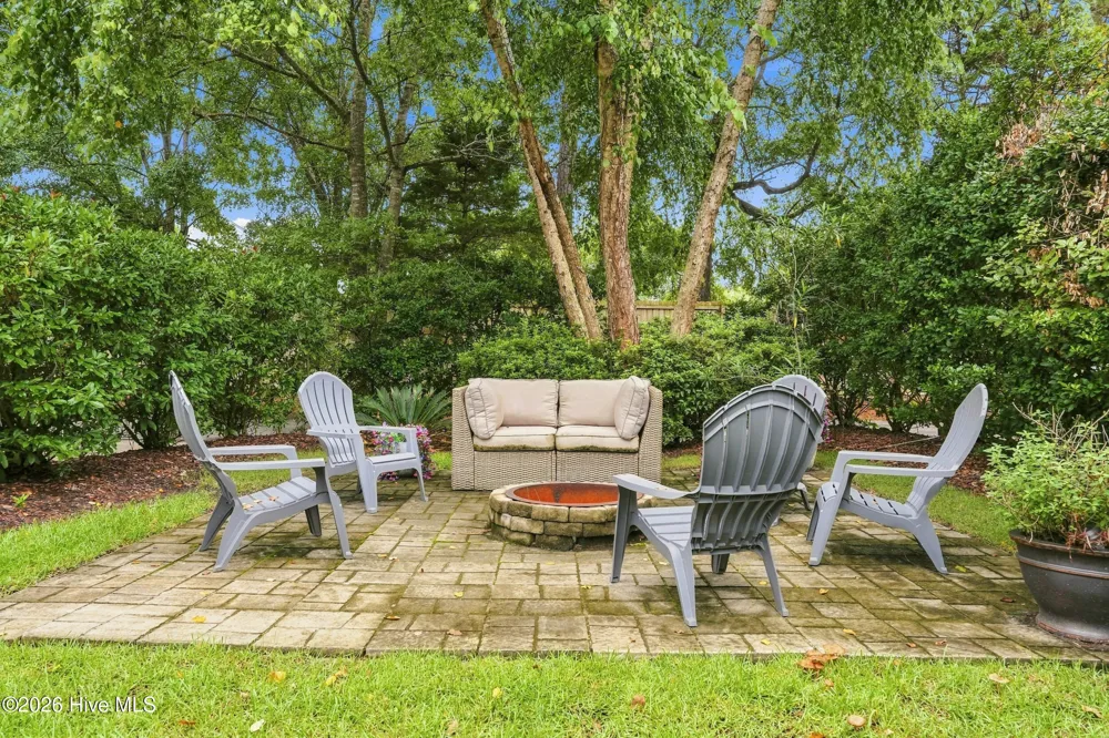 1929 Hallmark Lane Wilmington, NC 28405