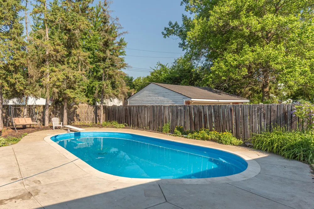 622 Rosemont Avenue Saline, MI 48176