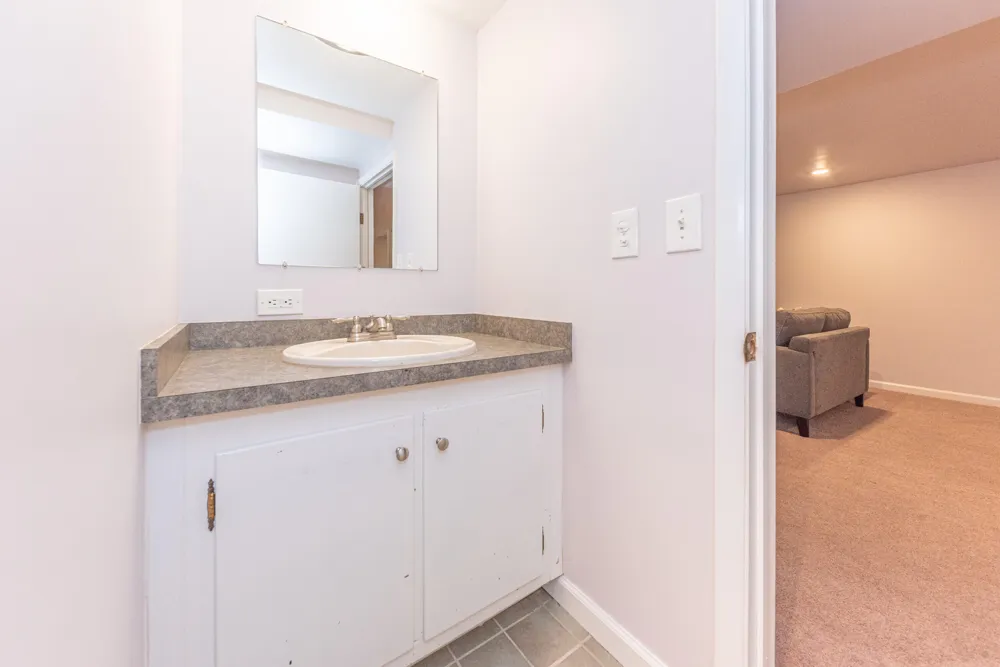 622 Rosemont Avenue Saline, MI 48176