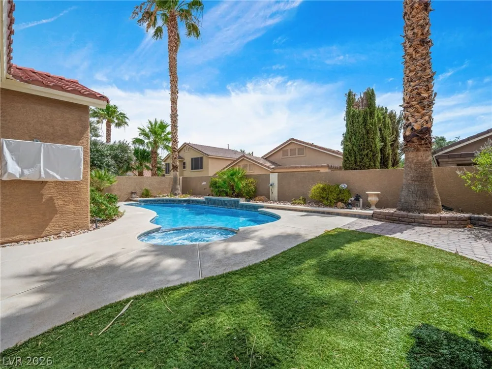 2404 Quartz Peak Street Las Vegas, NV 89134