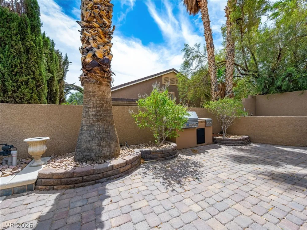 2404 Quartz Peak Street Las Vegas, NV 89134