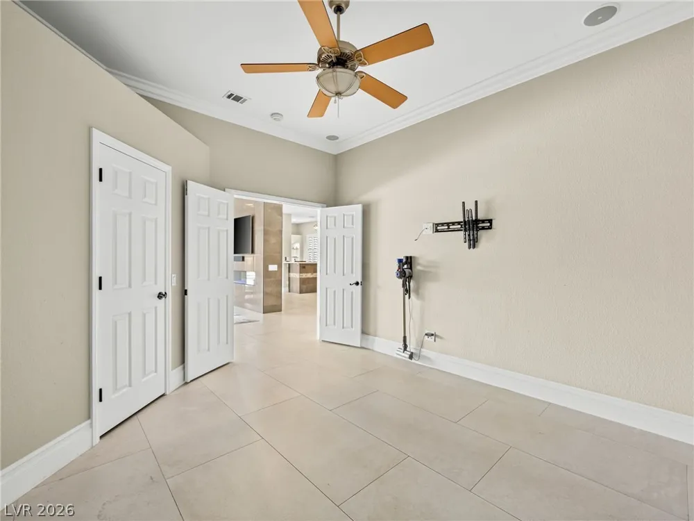 2404 Quartz Peak Street Las Vegas, NV 89134