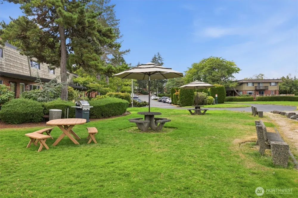 3834 175th Avenue NE #E44 Redmond, WA 98052