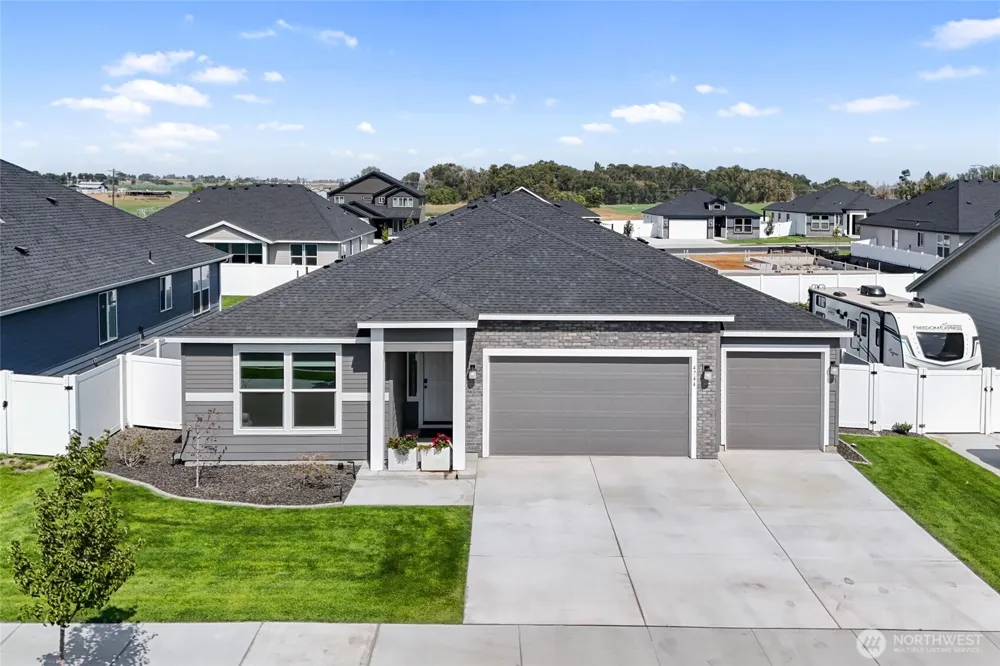 4744 W Junco Street Moses Lake, WA 98837