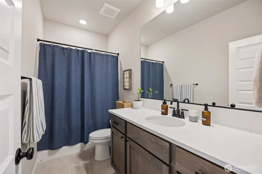 4744 W Junco Street Moses Lake, WA 98837