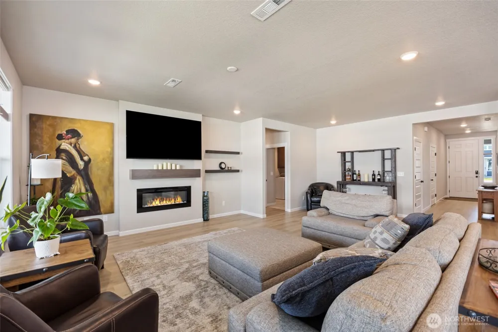 4744 W Junco Street Moses Lake, WA 98837