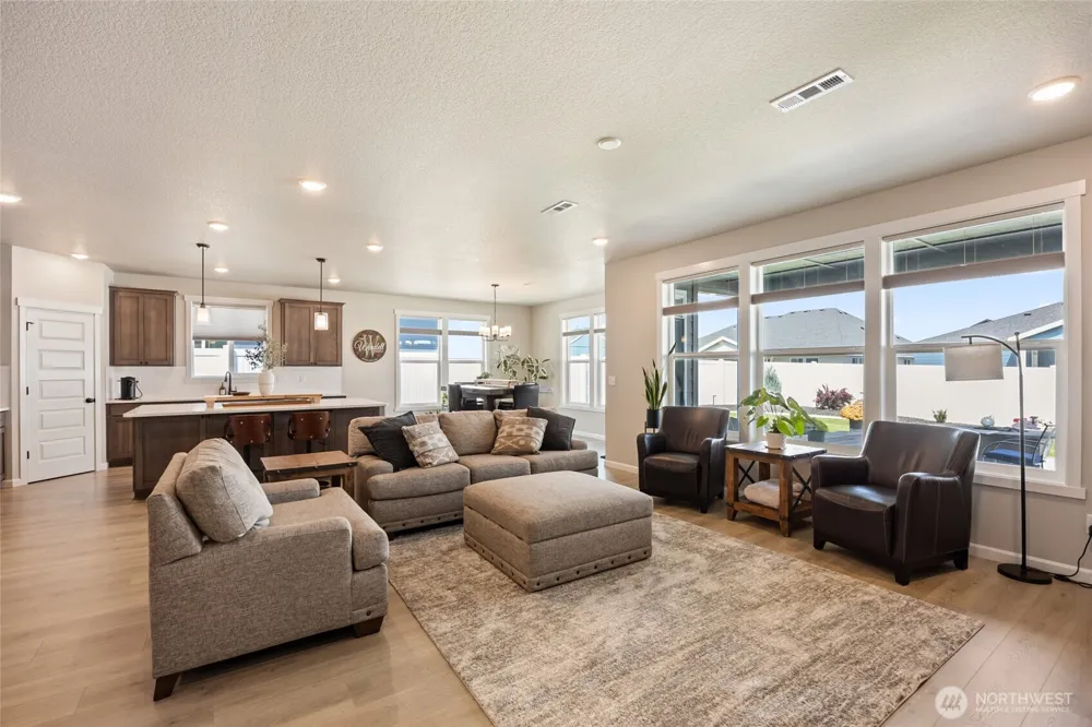 4744 W Junco Street Moses Lake, WA 98837