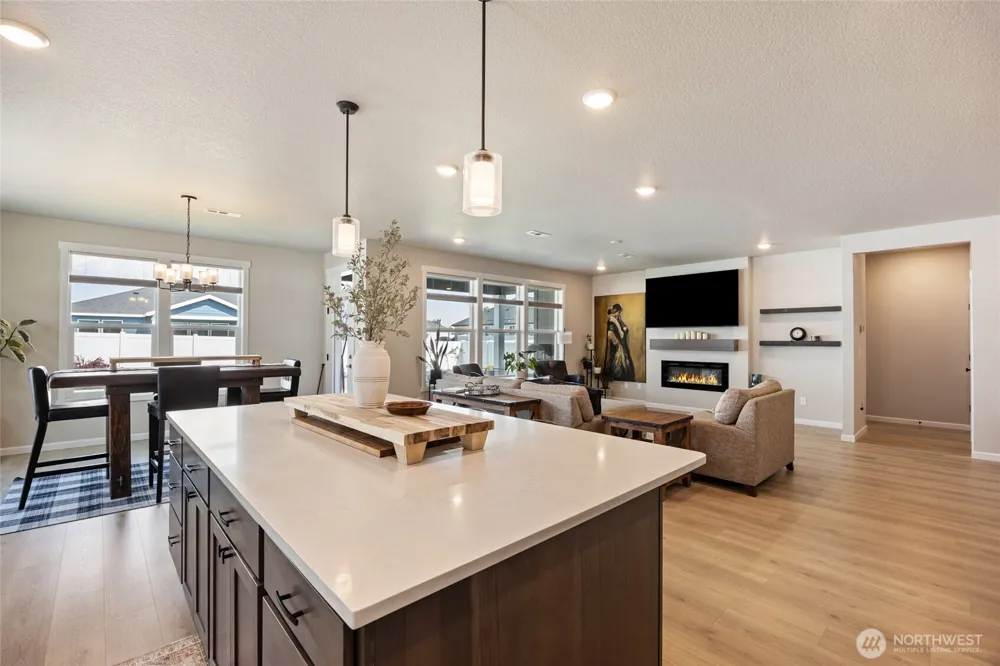 4744 W Junco Street Moses Lake, WA 98837