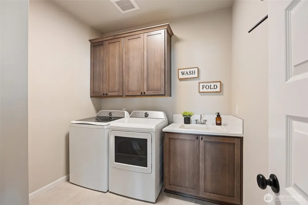 4744 W Junco Street Moses Lake, WA 98837