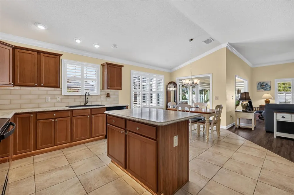 1774 MEADOWLARK AVENUE The Villages, FL 32162