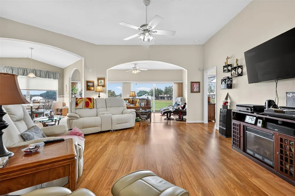 4528 GLEN COE STREET Leesburg, FL 34748