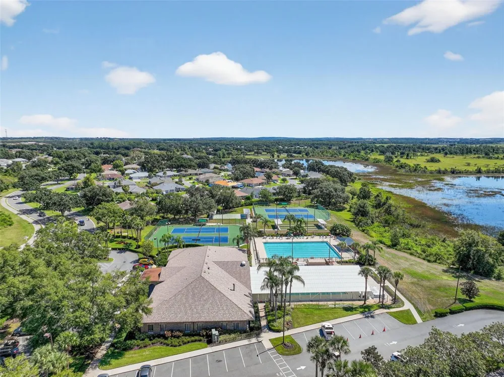 4528 GLEN COE STREET Leesburg, FL 34748