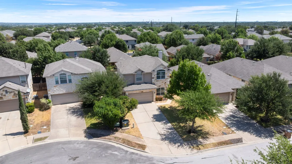 11117 Wyola Bend Austin, TX 78717