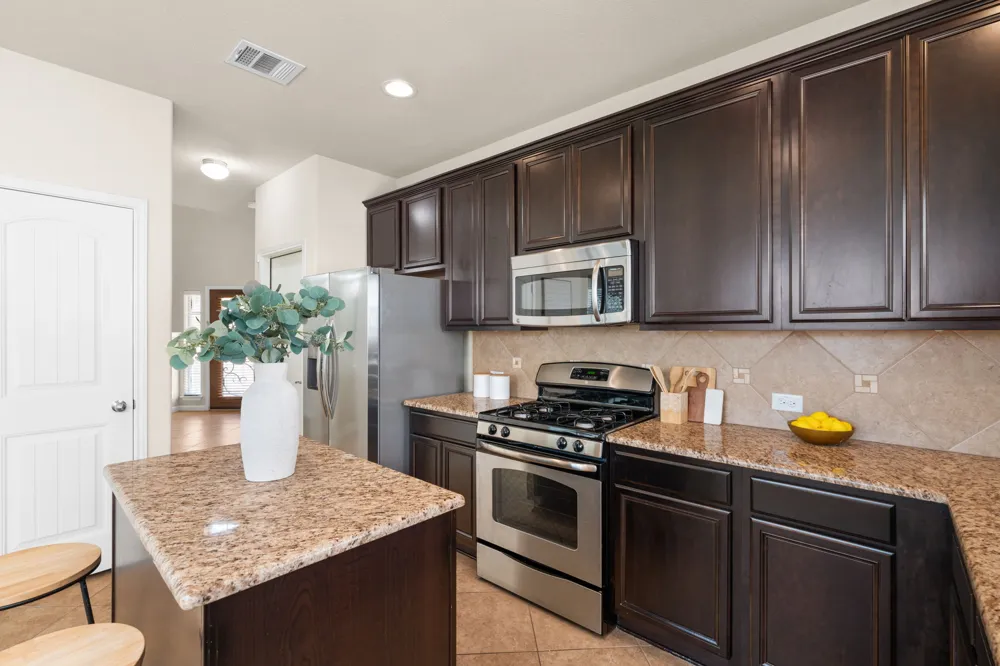 11117 Wyola Bend Austin, TX 78717
