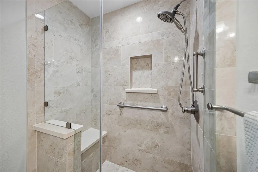 1809 Winding Creek Drive Pearland, TX 77581