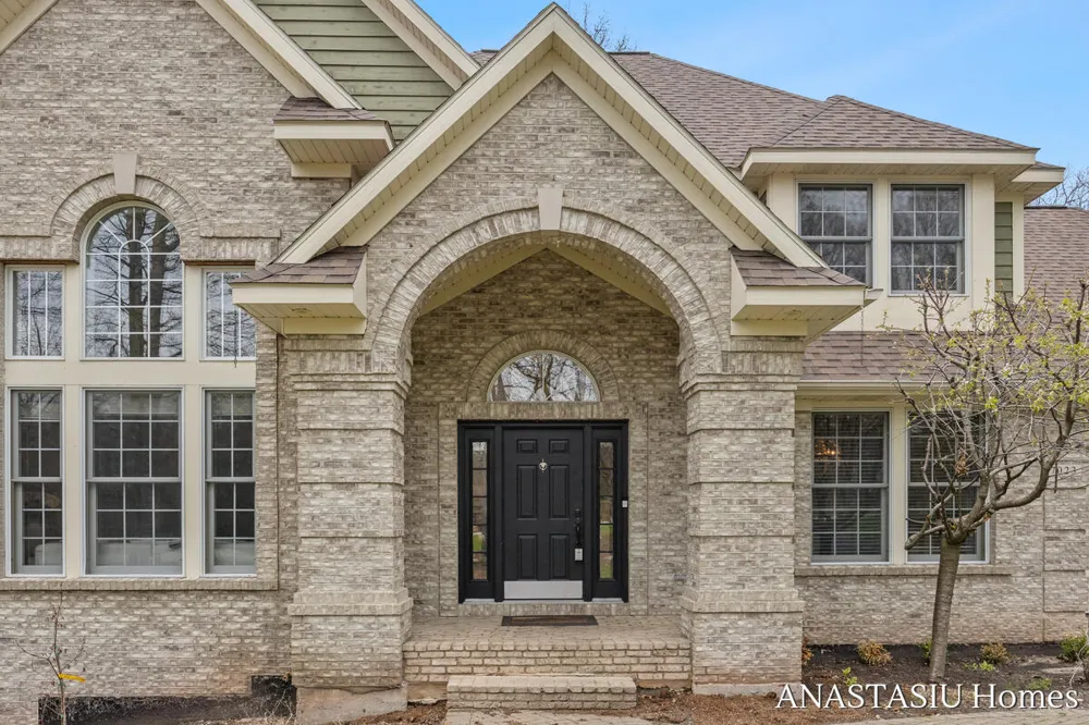 7023 NE Dunloe Court NE Belmont, MI 49306