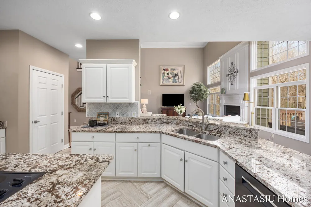 7023 NE Dunloe Court NE Belmont, MI 49306