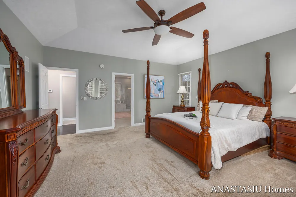 7023 NE Dunloe Court NE Belmont, MI 49306