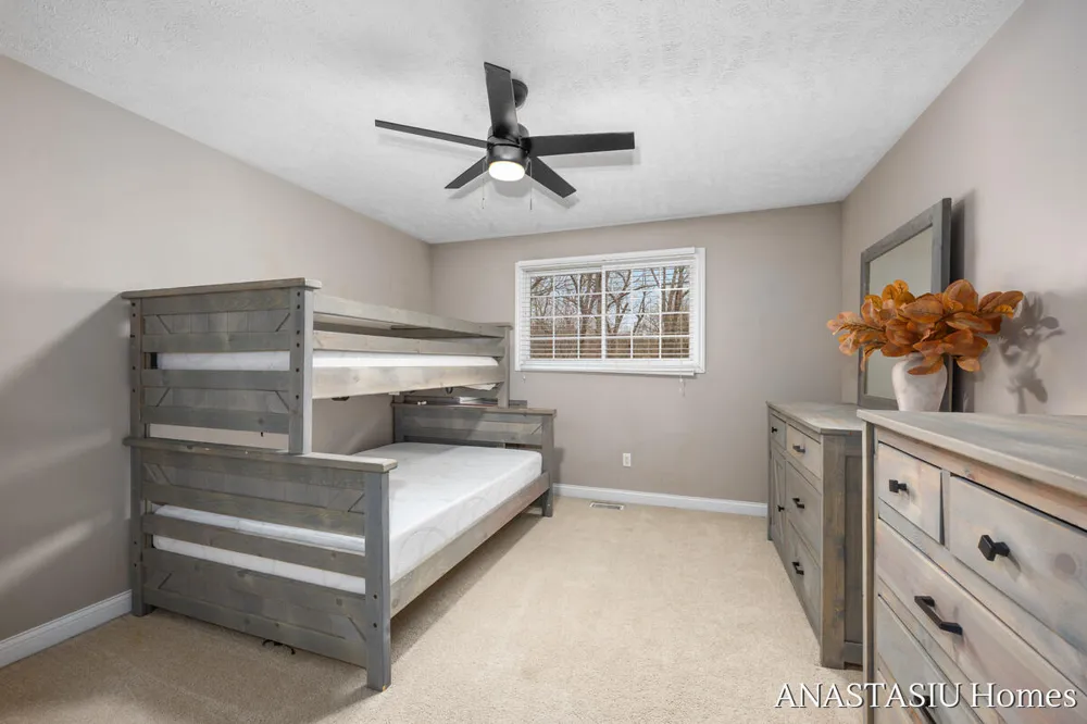 7023 NE Dunloe Court NE Belmont, MI 49306