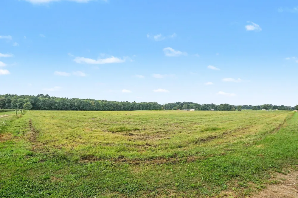 County Road 687 Bangor, MI 49013