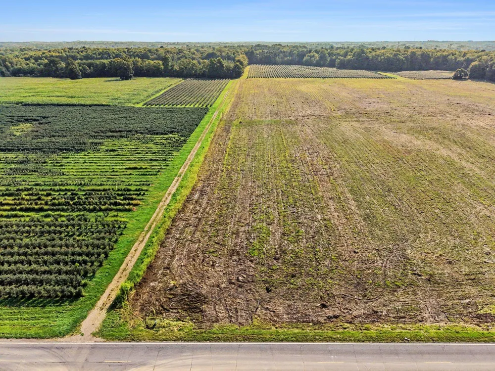 County Road 687 Bangor, MI 49013