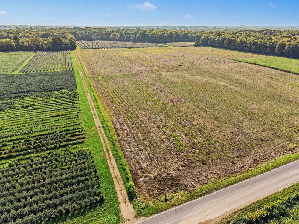 County Road 687 Bangor, MI 49013
